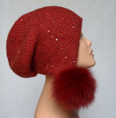 Вязаная шапка с помпонами красная Визио фото