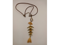 Подвеска ручная работа.