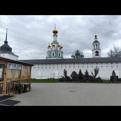 Экскурсия «Ярославль: Стрелка двух рек, Толгский монастырь и кедровая роща»