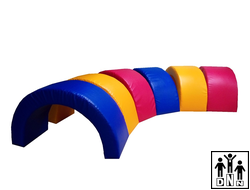 Детское спортивное полукольцо красное