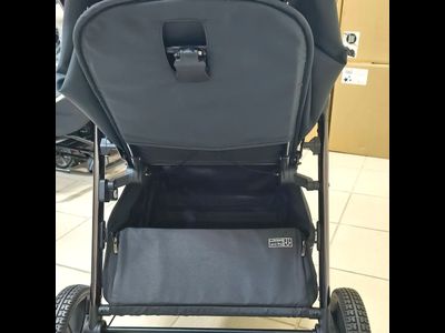 Детская коляска LUXMOM H18 Черный