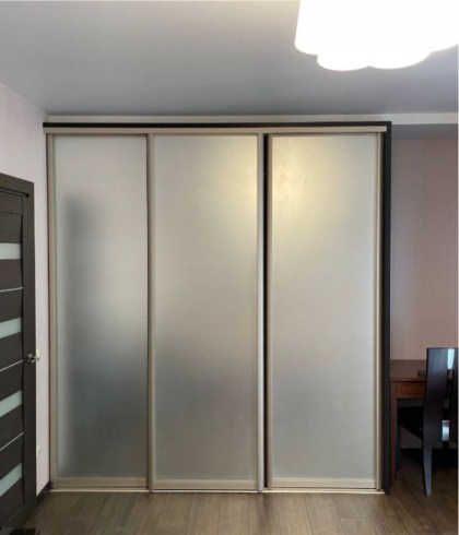 Двери-купе Воронеж - матированное зеркало