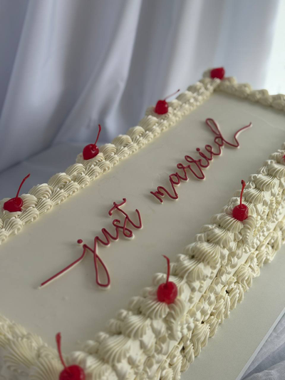 Торт в стиле ламбет с коктейльной вишней (6-9кг)