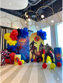 Фотозона в стиле "Мстители"