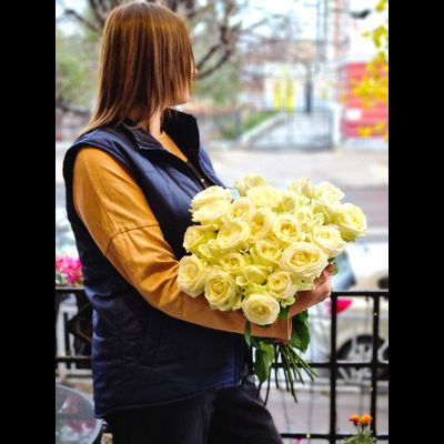 Роза Россия 60 см 25 шт