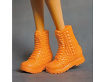 Оранжевые ботинки. (1564)
