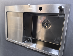 Мойка из нержавеющей  стали  78х48R BL ПРАВАЯ   ЧЁРНАЯ Amalet *