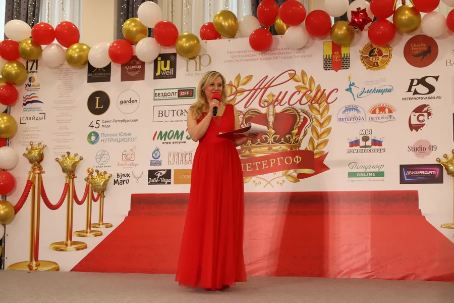 Конкурс красоты и материнства "Миссис Петергоф 2024"