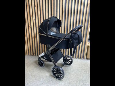 Детская коляска 3 в 1 Luxmom 777 Черный