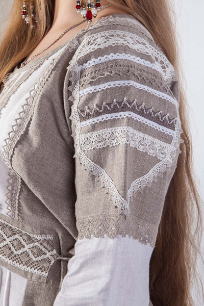 Платье льняное длинное в русском стиле