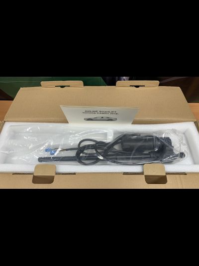 TOYOTA CAMRY Электро подъемник крышки багажника