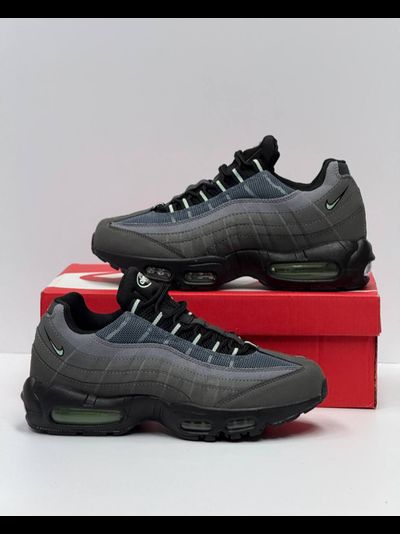 Nike Air Max 95 Black Vapor Green