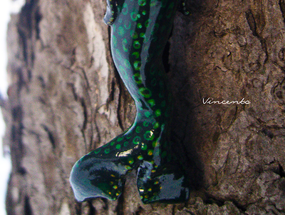 Подвеска "Рыба Древних" в тёмно-зелёной цветовой гамме