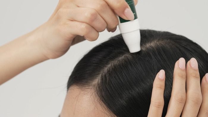 Шаг 3: Целевое Укрепление Ампулой (Atomy Root Vital Ampoule)