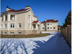 «МОЛОДЕНОВО»