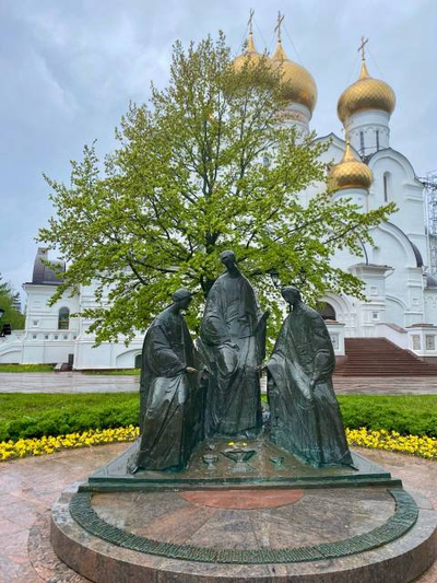 Экскурсия «Ярославль: Стрелка двух рек, Толгский монастырь и кедровая роща»