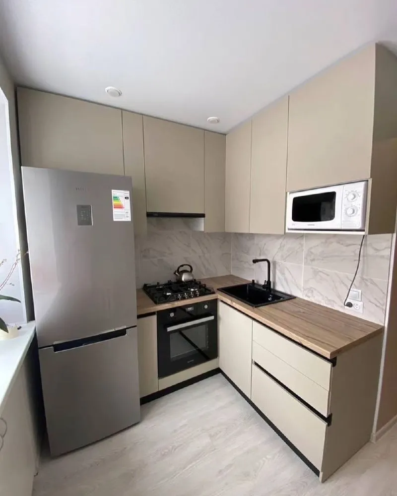 Кухня угловая, 2000*1600мм. Материал фасадов МДФ.  Срок изготовления от 30 рабочих дней. Цена на момент заказа 123000 руб.