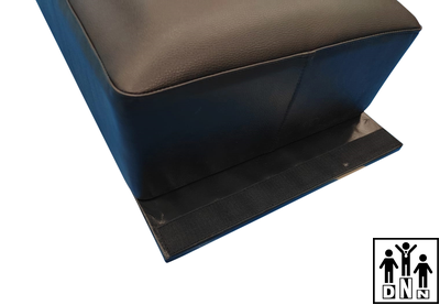 Подушка настенная для улицы натуральная кожа, с чехлом из тента, толщина кожи