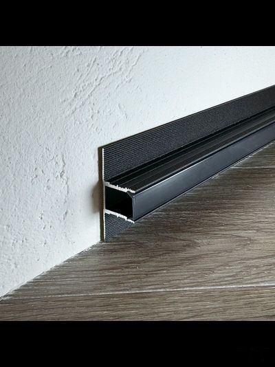 Декоративный стеновой профиль Pro Design 534 Черный