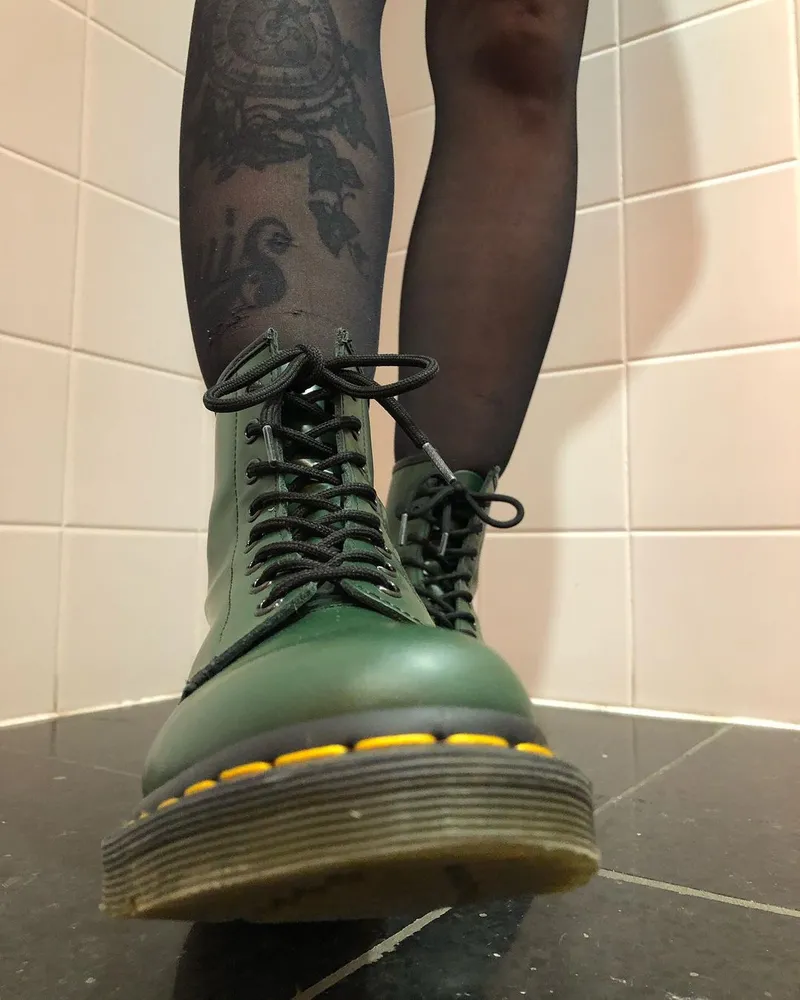 ботинки dr. martens женские зеленые 