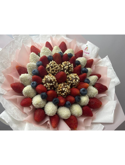 Букет из клубники №11