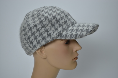 Итальянская зимняя бейсболка Визио 2024 - 2025