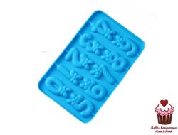 Форма для леденцов "Цифры-девочки", 10 ячеек