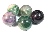 Шар из Флюорита, диаметр 30-32мм, 48гр  фиолетовый, зеленый