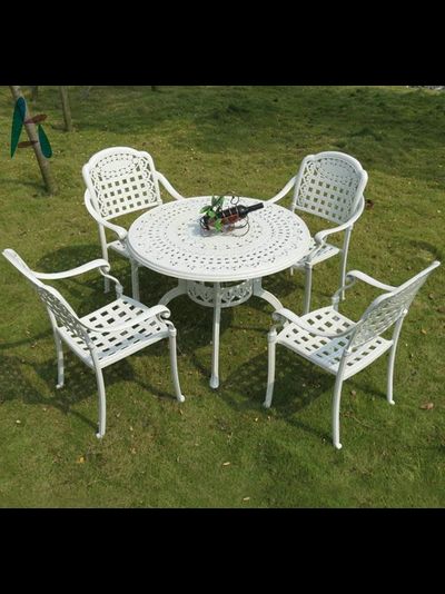 Белый стол из литого алюминия Gera 4 White