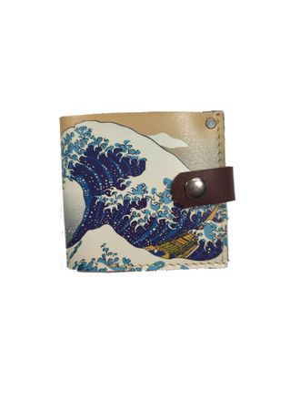 Портмоне мини-бифолд с принтом по мотивам картины Кацусики Хокусая "Большая волна в Канагаве"