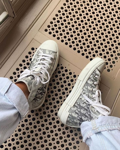 Converse Dior