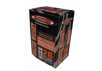 Камера Maxxis Welter Weight, 26x2.20/2.50”, Presta, 0.8 мм