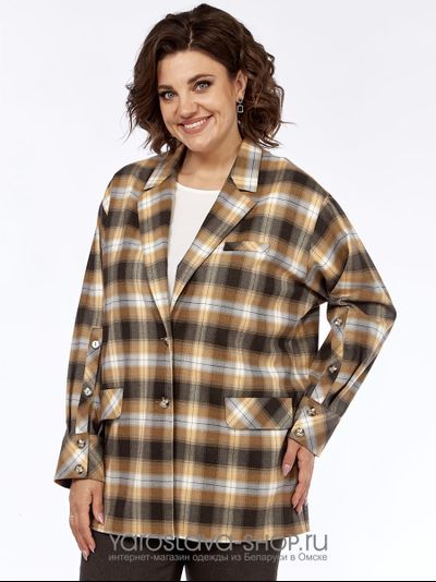 Женский брючный костюм с пиджаком рубашечного типа