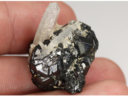 Сфалерит, Кварц, Дальнегорск, Приморский край (24*23*20 мм, 14,3 г) №37505