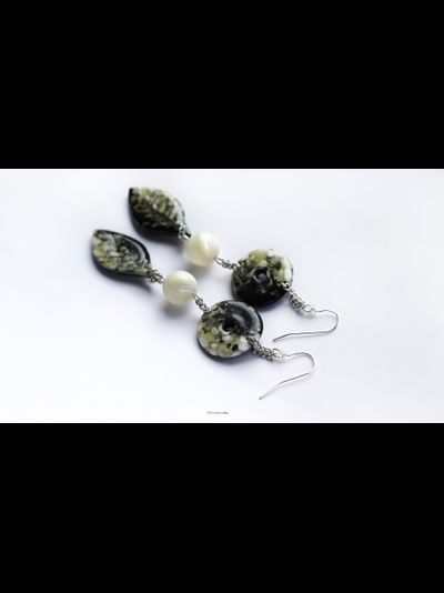 "Русалочья роща", длинные серьги с перламутром в стиле бохо-шик
