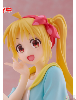 Фигурка Нидзика Идзити (Nijika Ijichi Roomwear ver.)