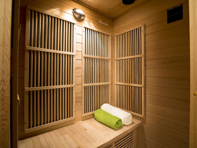 Инфракрасная кабина (сауна) Mountfield Isabel 2 120х105х190 см