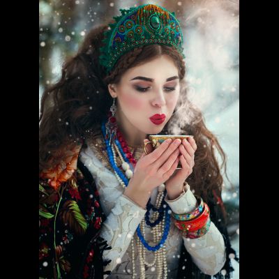 D0381 Боярыня