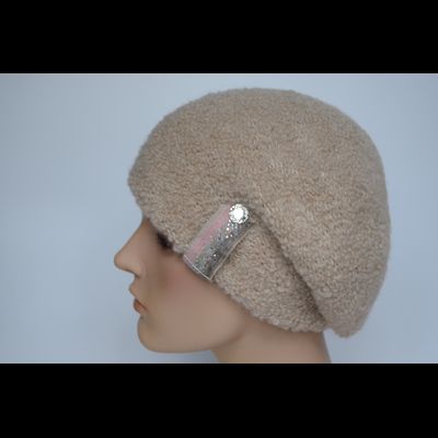 Бежевый берет вязаный из альпака Vizio Италия 9014 В фото