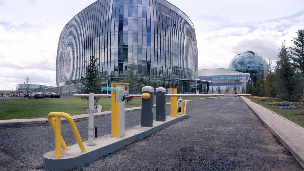 купить недорого шлагбаум - установка в городах Киев, Одесса, Харьков, Днепр