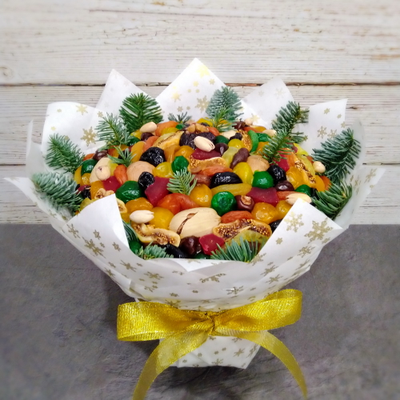 Букет из сухофруктов и орехов "Новогодняя ночь"