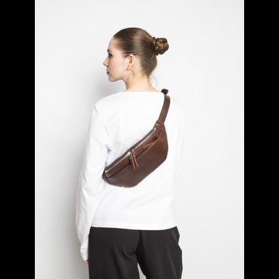 Кожаная поясная сумка Atessa Premium brown (арт. 
7009-53)