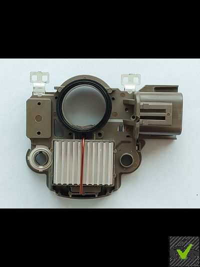 Регулятор генератора Mazda