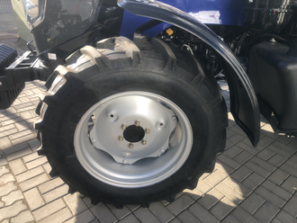 Трактор Lovol TH 854