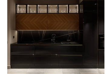 Натуральный шпон + эмаль в высоком глянце