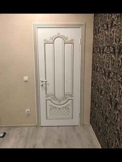 VFD. ALEXANDRIA/ POLAR PG 3D. АЛЕКСАНДРИЯ 3D/ БЕЛАЯ ЭМАЛЬ-ПАТИНА ЗОЛОТО. ПОЛОТНО ГЛУХОЕ