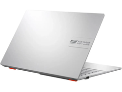 Asus VivoBook E1504FA-BQ1586 15.6" IPS FHD R5 7520U 8Gb, (SSD)512Gb Dos Серебристый