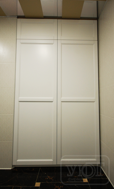 Вещевой шкаф