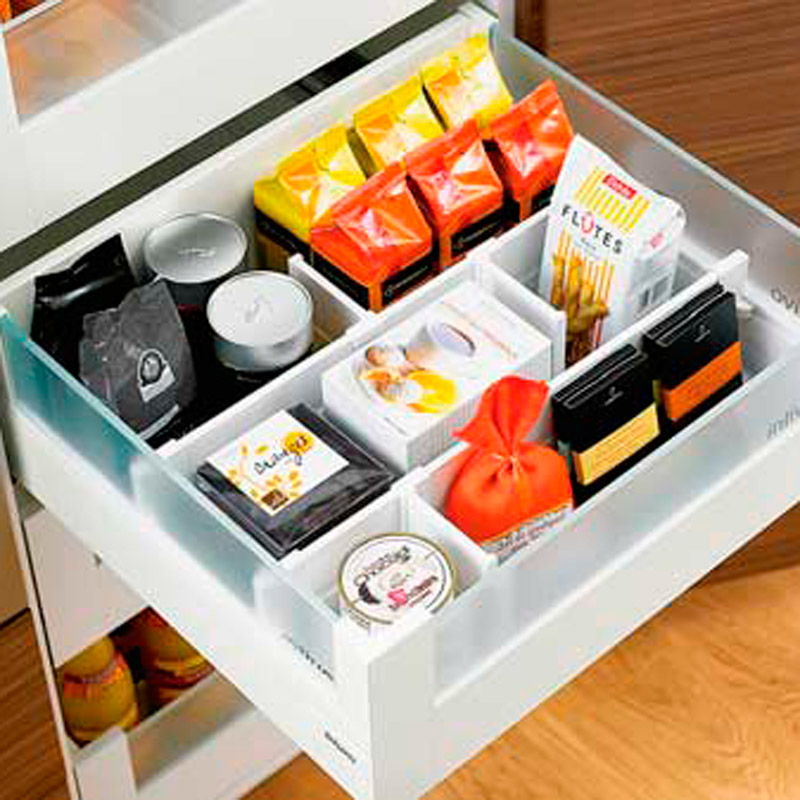 Blum_BOX1081_A