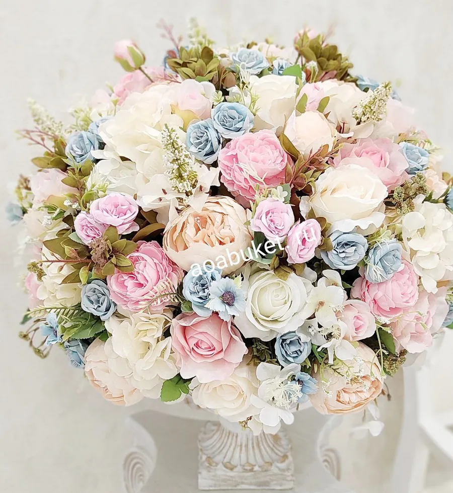 18. Композиции для свадебного декора и композиции из искусственных цветов